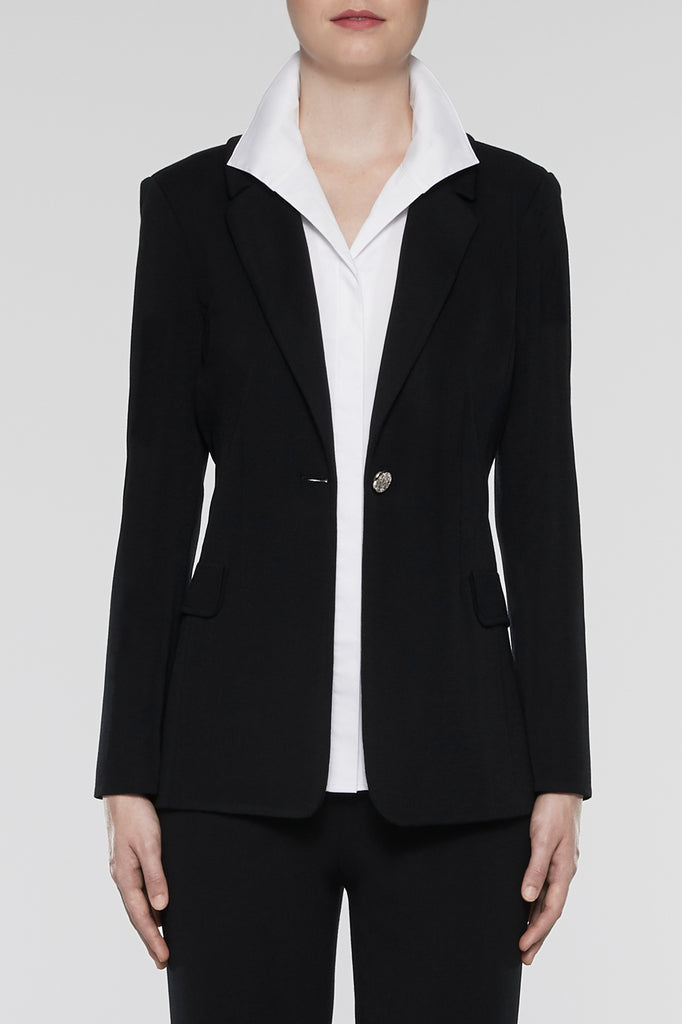 Signature Tailored Blazer